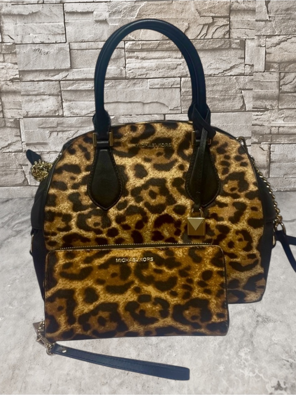 Michael Kors Briar Bowling Bag & Matching Wallet Cheetah Black Butterscotch